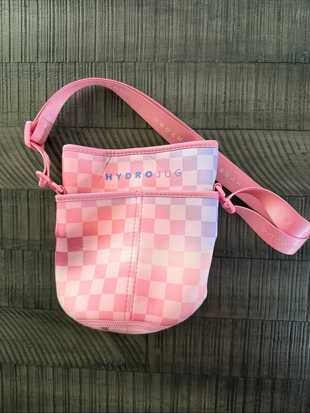 HydroJug Pink Checkered Neoprene Crossbody Bottle Bag